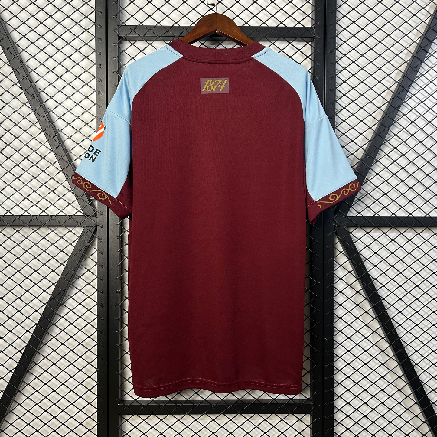 25/26 Aston Villa Domicile
