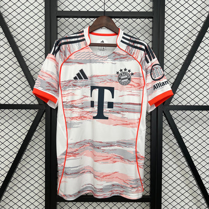 25/26 FC Bayern Extérieur