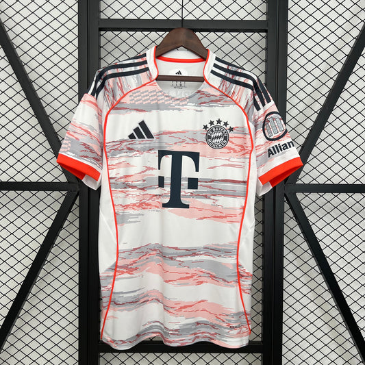 25/26 FC Bayern Extérieur
