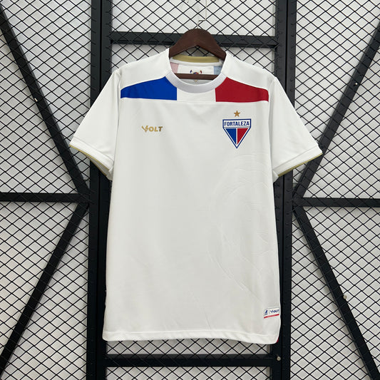 25/26 Fortaleza Extérieur