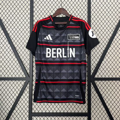 24/25 Union Berlin Extérieur