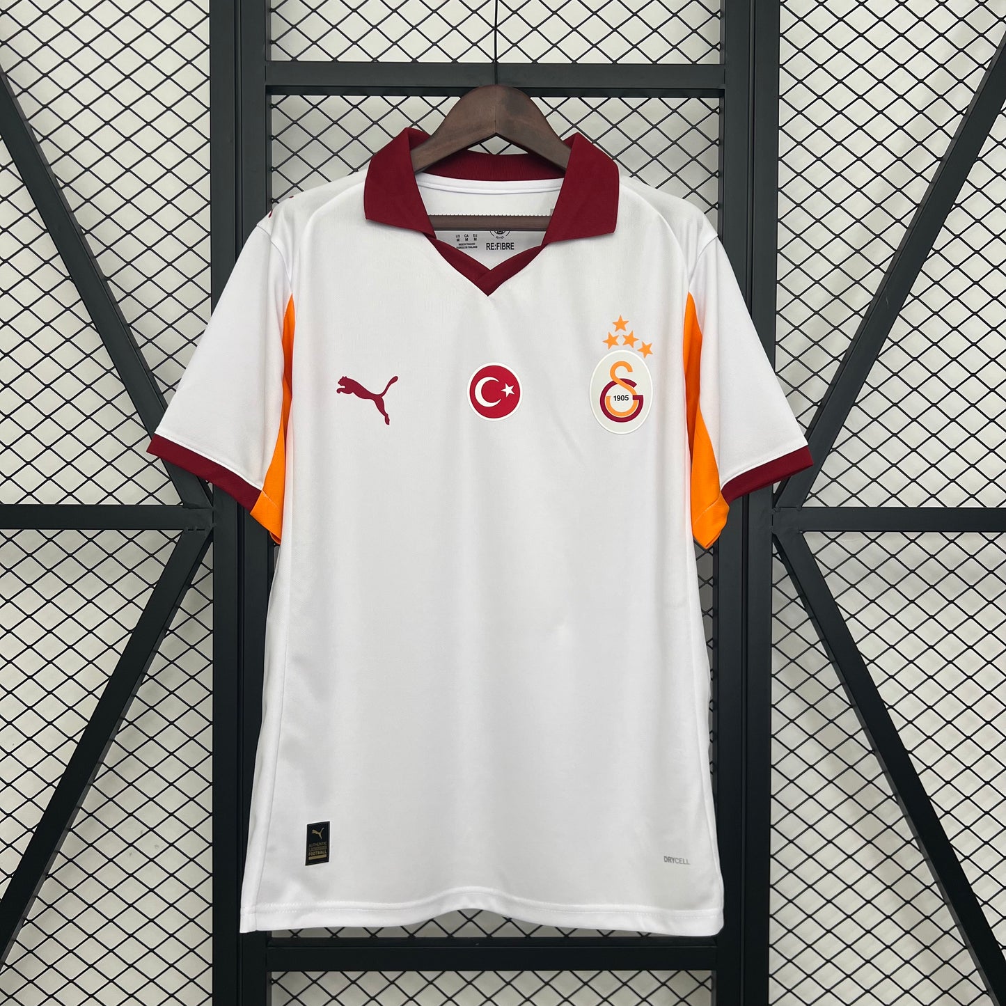 25/26 Galatasaray Extérieur