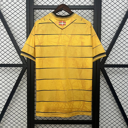 24/25 Real Sociedad Extérieur